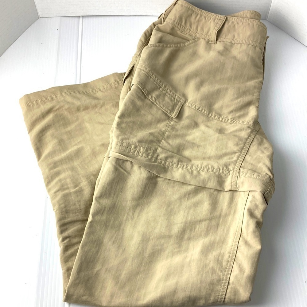 THE North Face convertible hiking pants